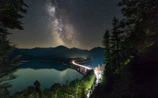 Lake road milky sky mountains - milky free wallpaper