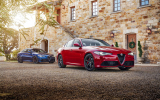 Two cars stone building renaissance - a stone building free wallpaper