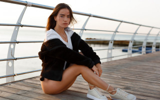 Elina karimova pier ocean black - a pier next free wallpaper