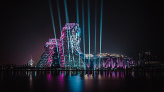 Large building city lights night - a large building free wallpaper