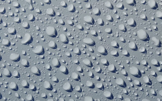 Water droplet blue sky photorealism - texture free wallpaper
