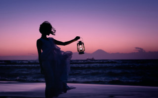 Woman lantern beach sunset mountain - a lantern free wallpaper for desktop