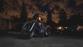 Motorcycle driveway night cloudy house - a driveway free wallpaper