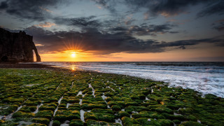 Sunset rocky beach wave formation - andrew geddes free wallpaper