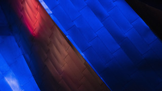 Red light wall building blue - a blue wall behind free wallpaper