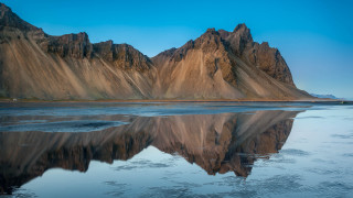 Mountain lake landscape blue sky - a lake in front free wallpaper for desktop