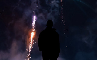 Fireworks man starry night city - a fireworks display free wallpaper