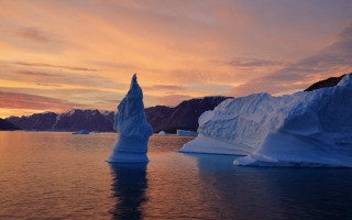 Iceberg lake sunset mountains pink - photograph free wallpaper for desktop