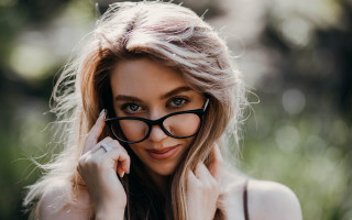 Eszter mattioni glasses brown dress - a brown dress free wallpaper