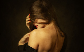 Woman black dress bun in - a bun free wallpaper for desktop