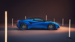 Blue sports car dark room 12 - a black spot free wallpaper