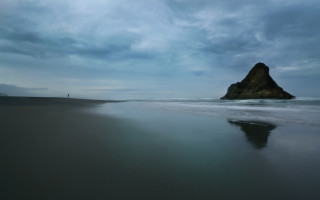 Beach rock cloudy sky person - australian tonalism free wallpaper for desktop