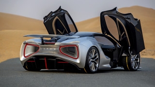 Silver sports car desert road 4 - a road in the desert free wallpaper