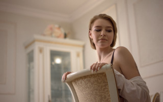 Woman sitting bare shoulders neoclassic - a chair free wallpaper