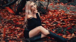 Elina karimova autumn portrait blonde - under her chin free wallpaper