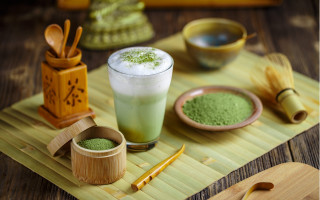 Green powder drink wooden spoon - asai chū free wallpaper
