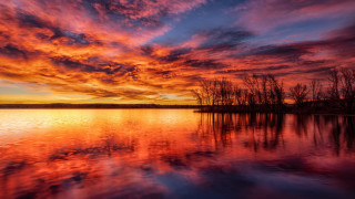 Sunset lake reflection clouds trees - a colorful sky free wallpaper