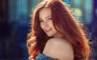 Eszter mattioni red hair smile - long red hair free wallpaper