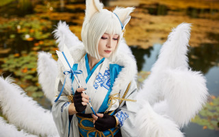 Woman fox kimono wings sword - wing and a sword free wallpaper