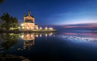 Lake night building clock tower - baroque free wallpaper