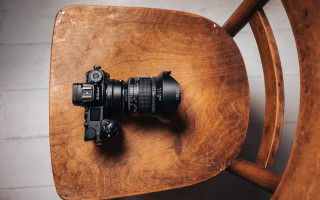 Camera wooden chair table bernt - a wooden chair free wallpaper