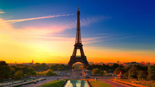 Eiffel tower lit up sunset 2 - paris school free wallpaper