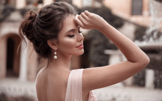 Pink dress woman fountain elina - a pink dress free wallpaper for desktop