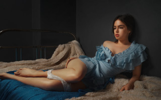 Woman blue dress bed room - a hyperrealistic painting free wallpaper for desktop