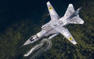 Fighter jet airbrush forest military - oil free wallpaper