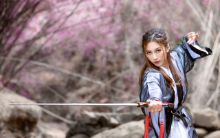Woman kimono sword park cherry - a woman in a kimono holding free wallpaper for desktop