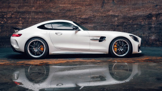 White sports car reflection side - a reflection of it free wallpaper