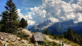 Rocky trail mountain range clouds - free summer wallpaper