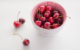 Bowl cherries white table attached - the bowl free wallpaper