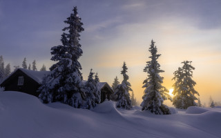 Snowy landscape cabin dusk mountains - the cloud free wallpaper