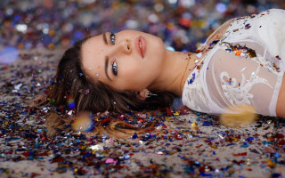 Confetti glitter christmas lying blurry - closed free wallpaper for desktop