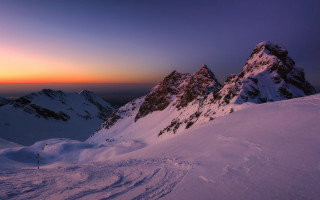 Mountain sunset reflection city lake - auseklis ozol free wallpaper