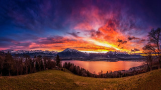 Sunset lake mountains colorful sky - a colorful sky above free wallpaper