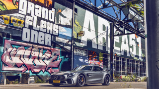 Car graffiti building street sign - front of it free wallpaper for desktop