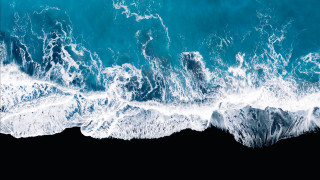 Black white wave crash beach - typographic free wallpaper for desktop