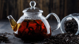 Tea pot cup wooden background - a wooden background free wallpaper