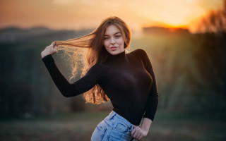 Woman long hair field sunset - flowing hair free wallpaper for desktop