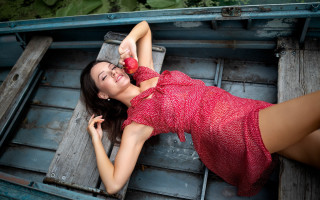 Woman red dress boat water 3 - a boat free wallpaper for desktop