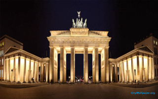 Large building statue nighttime lights - berlin secession free wallpaper