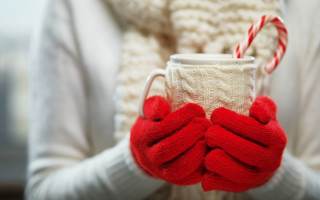 Dorothy coke winter candycane mug - a candy cane free wallpaper