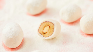 White balls powdered sugar half - sugar free wallpaper