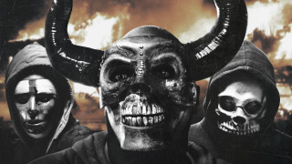 Skull horns hood fire space - a hood free wallpaper for desktop