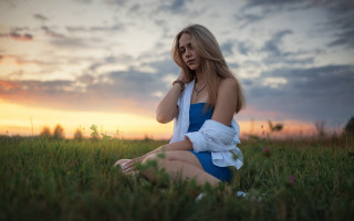 Woman field blue dress sitting - a field of grass free wallpaper for desktop