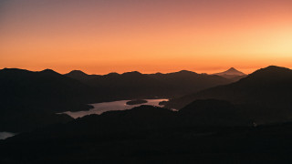 Sunset lake mountains bird ada - cinematic landscape free wallpaper