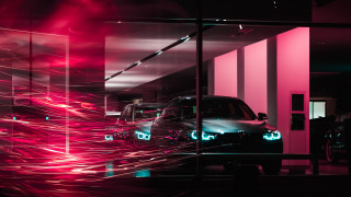 Car pink light reflection synthwave - elsa bleda free wallpaper