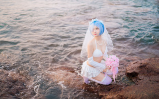 Woman white dress veil rock - cosplay free wallpaper for desktop